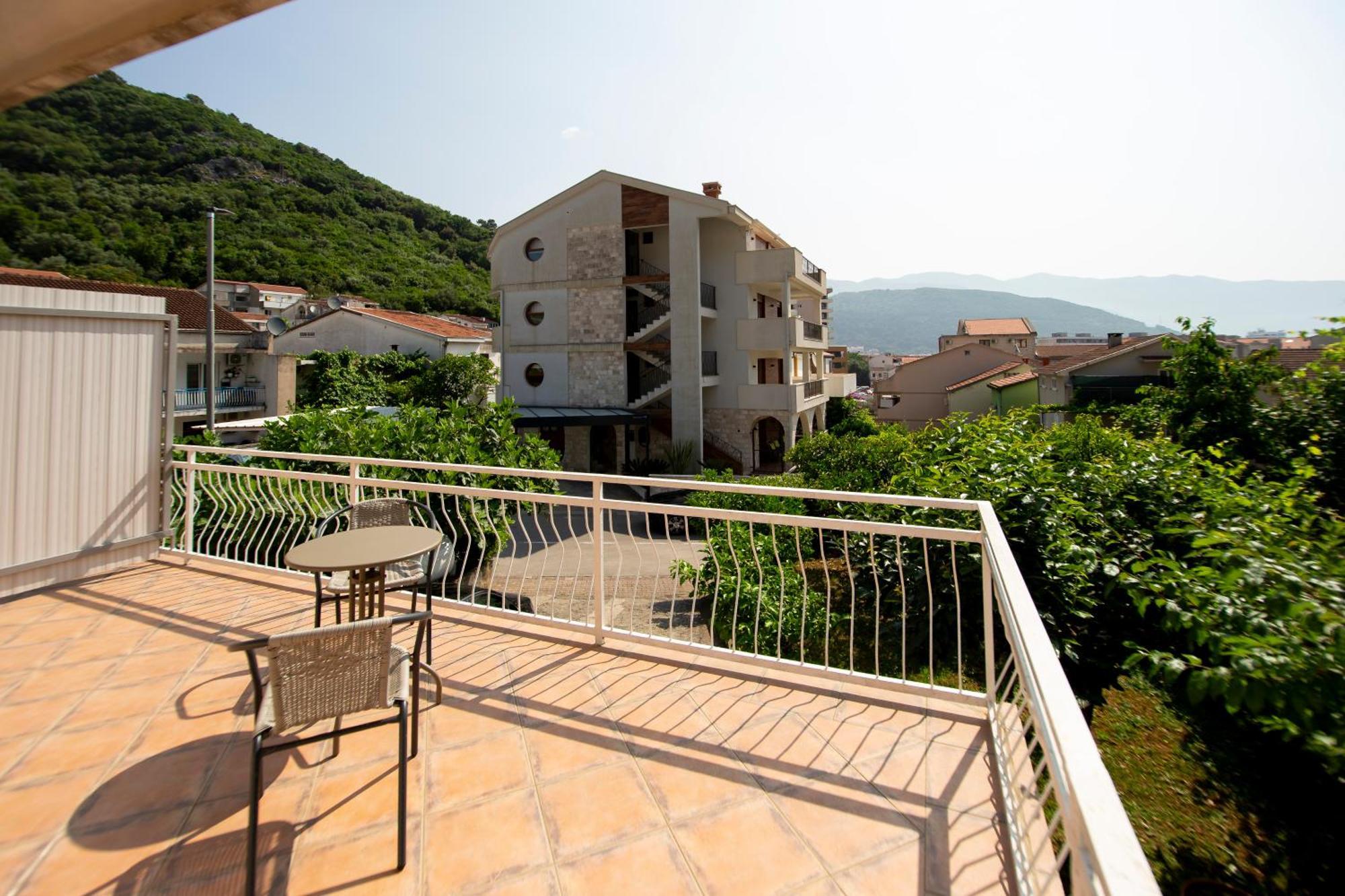 Lägenhet Mika Budva